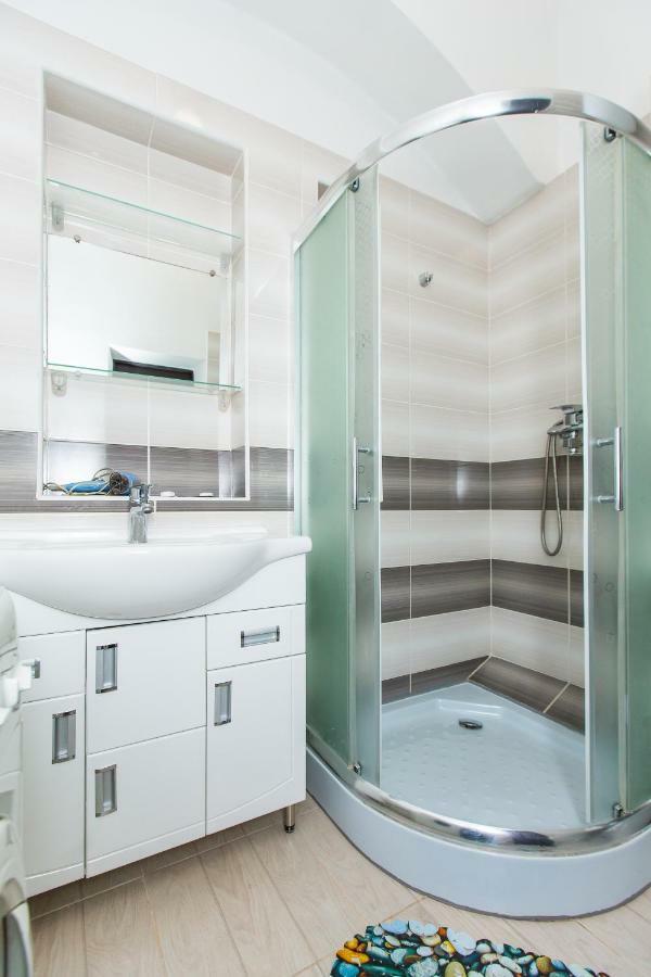 Apartment On Tuhan-Baranovskoho,4 Lviv Exterior photo